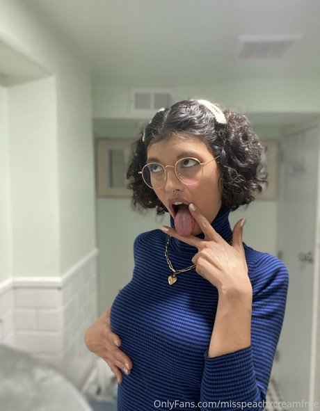 perkyytits nude pornstar images