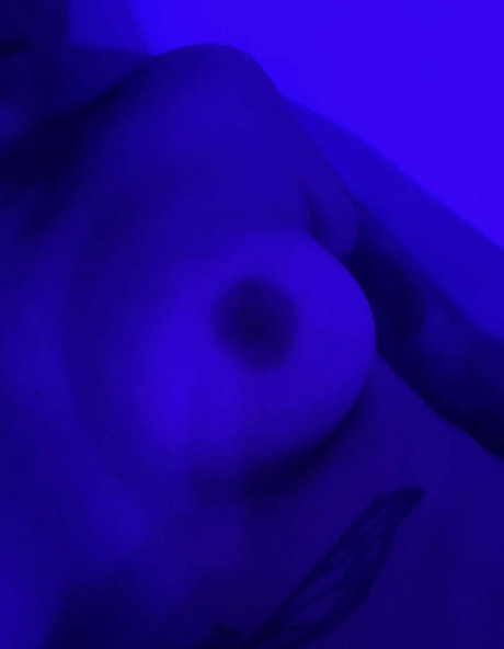 Agnees Monteiro exclusive pornstar images