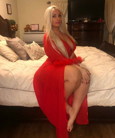 Ivoryyyyy naked actress pics