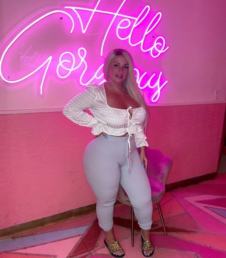 Ivoryyyyy pornographic star photo