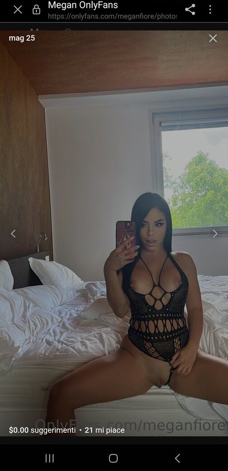 Sonia Maggio model porn gallery