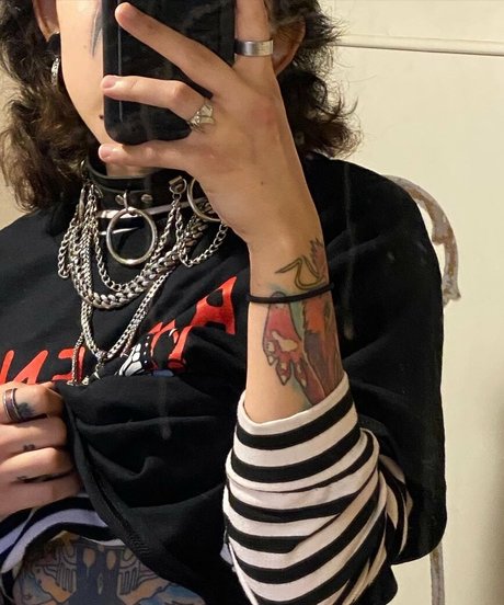 Suedmza pornstar art pictures