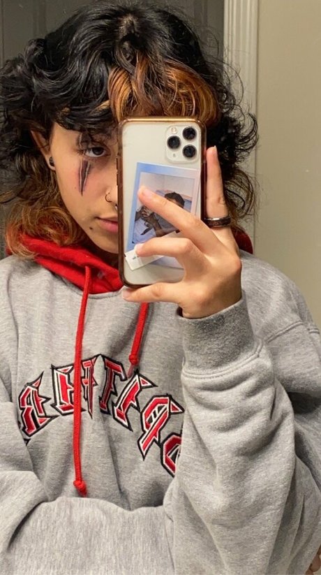 Suedmza pornstar art photo