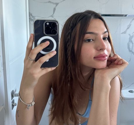 Clarissa Pavie top star pics