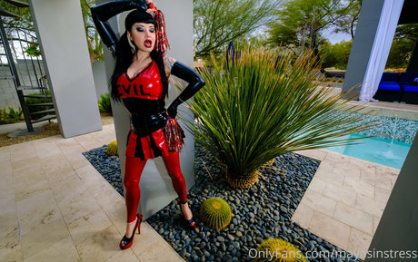 mayasinstress hd model images