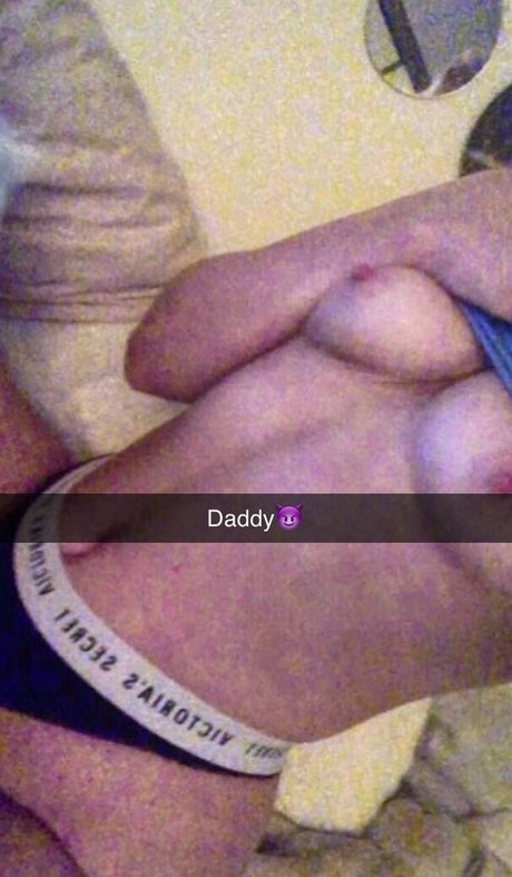 kateszn porn model image