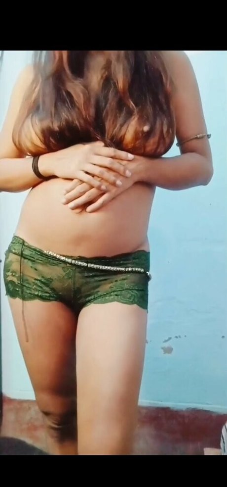 Payel Vlog best star pic