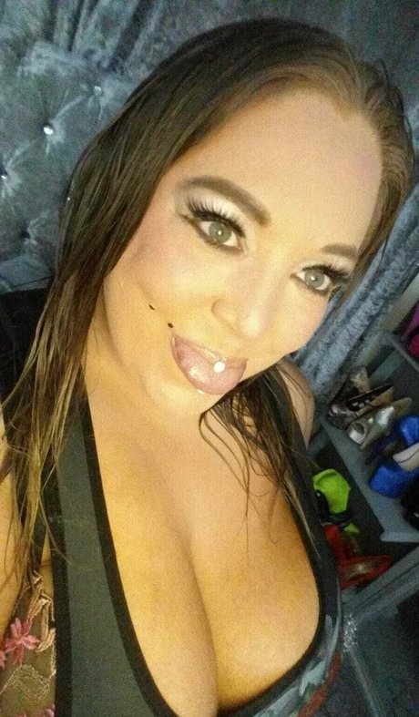 minxy minx exclusive star pic