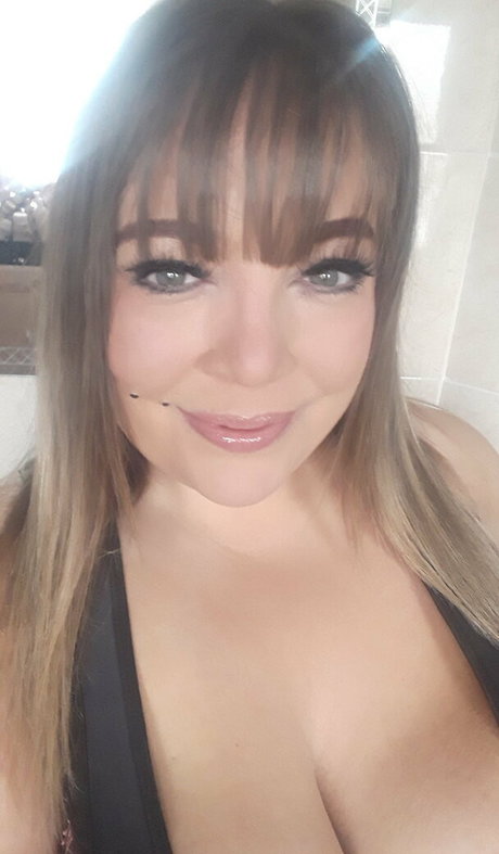 minxy minx model nudes galleries