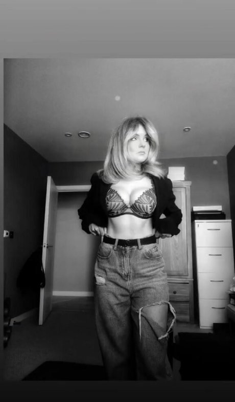 nataliewells5427 star hot img