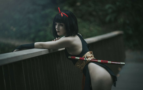 Bloodraven adult star photo