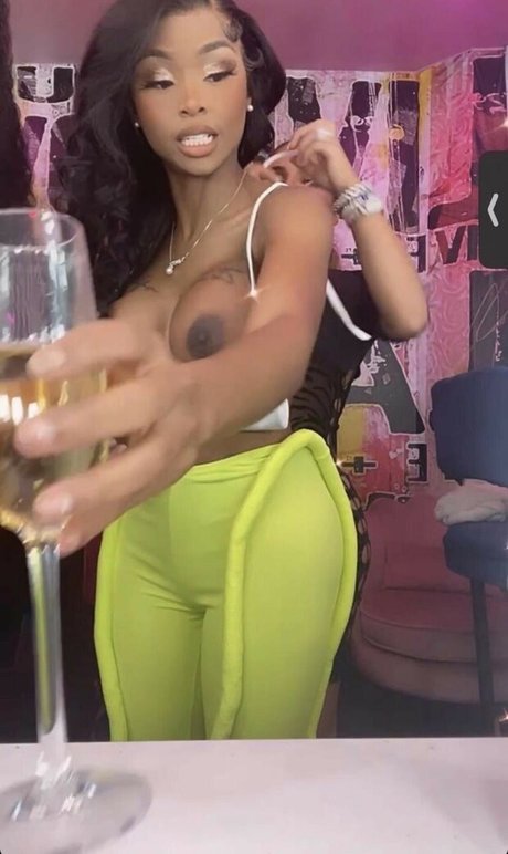 Anayalovenote model nice galleries