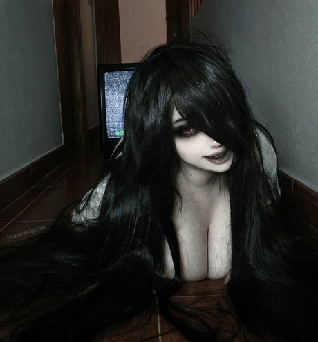 jyunaundomiel sexy star photo