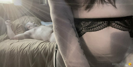 ripley1111 star hot photos