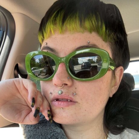 Piper James xxx model img