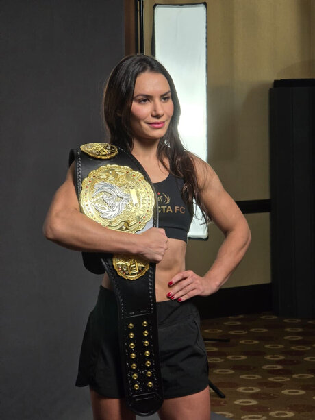 Lili ferreira hd pornstar photos