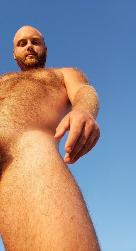 Cub Comely naked model picture