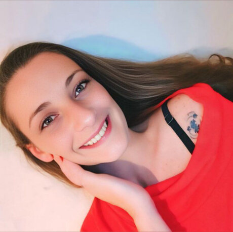 _Mariposa Rojinegra_ star exclusive img