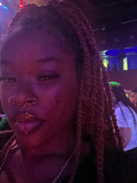 vaay_ erotic pornstar gallery