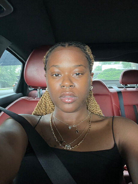 vaay_ exclusive actress img