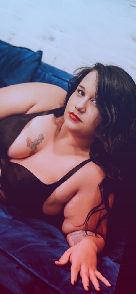 Devinalove model perfect picture