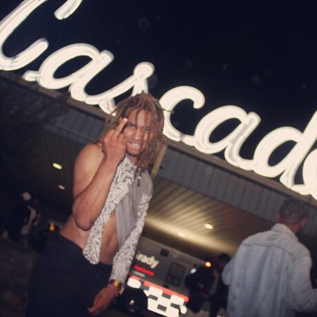 King Grizzley nude model picture