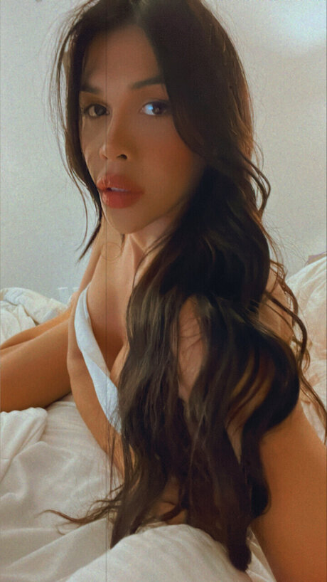 Estefania model hd pic