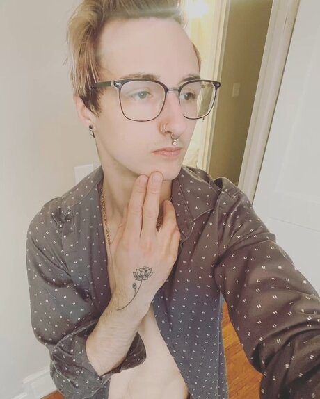 Wrked_ pornstar nude gallery