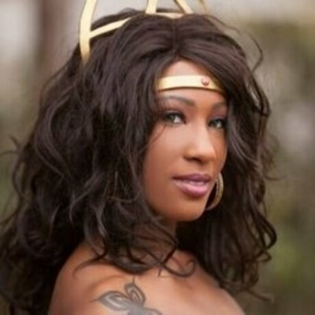 Fudgie_ naked model gallery