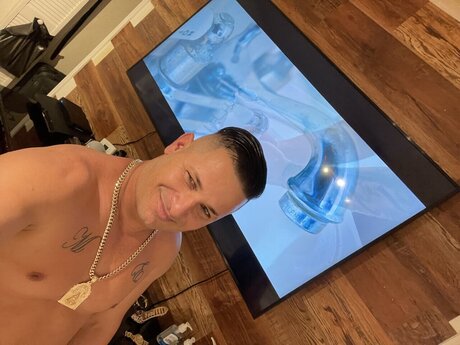 Charger18 erotic model gallery