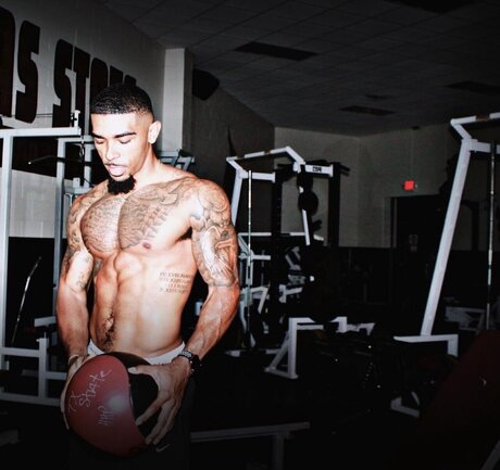 330 Bobby high quality star img