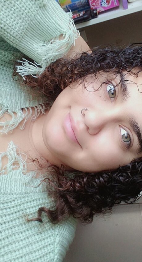 Jade sunflo model best images