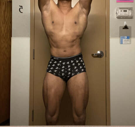 Easy one exclusive model pics