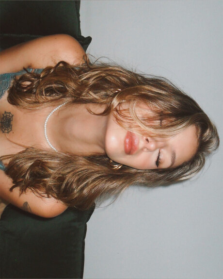 Amelia Warner sexy star picture