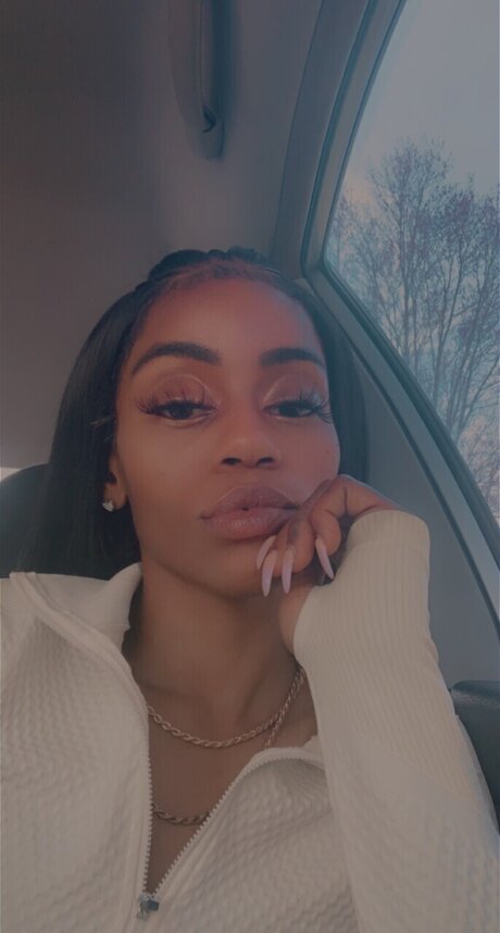 SlimMSgp nude star images