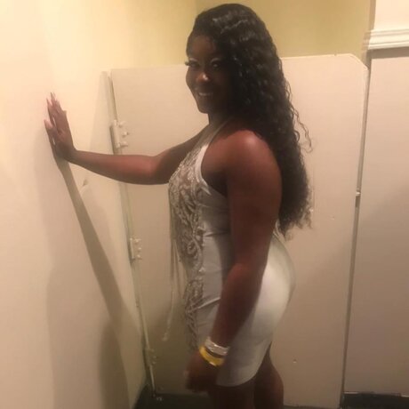 Biancaa model xxx galleries