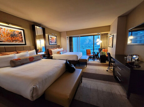 6 foot 3 guy beautiful model photos