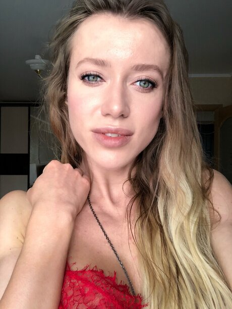 Olly Nick pretty pornstar galleries