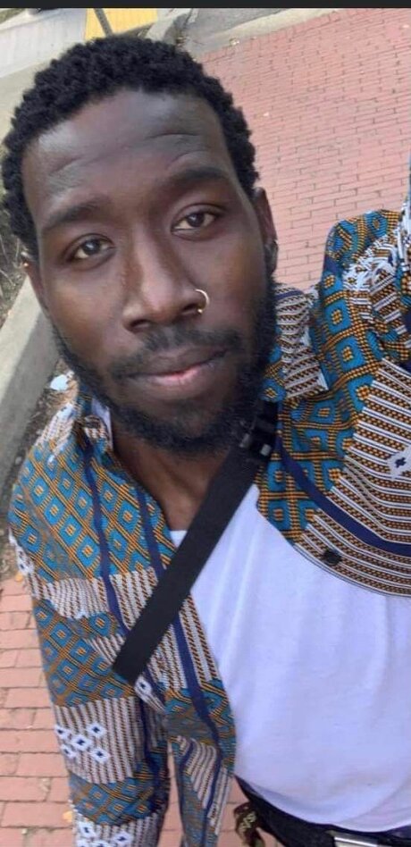 Modern Caveman star naked photo