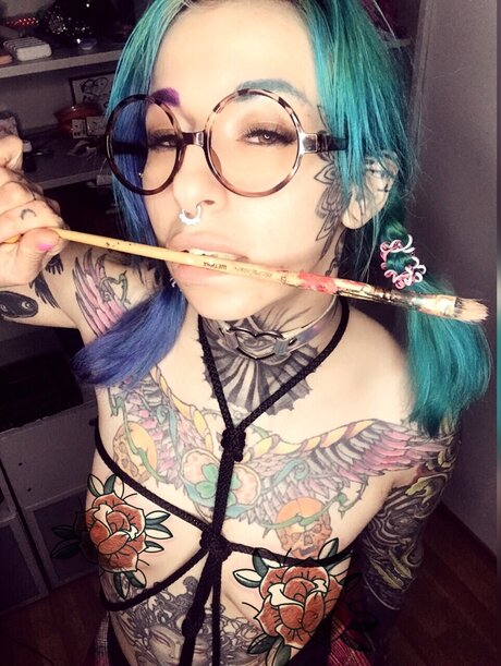 KELLY ADAMS top model archive