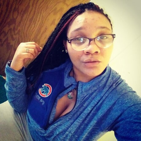 Ms Brown34 pretty star pic