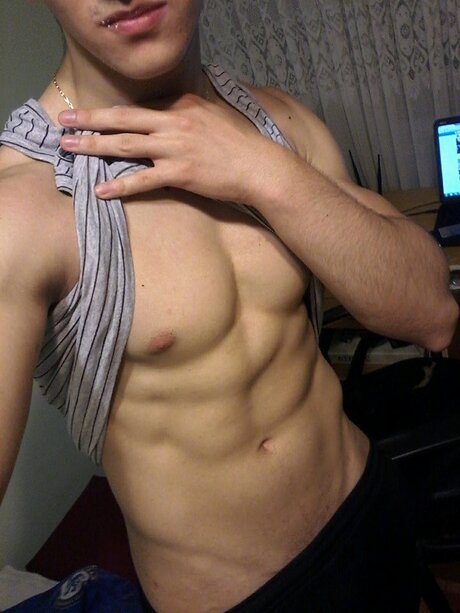 Marko Oan pretty pornstar img