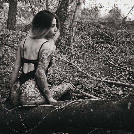 Morbid pyscatic nudes model image