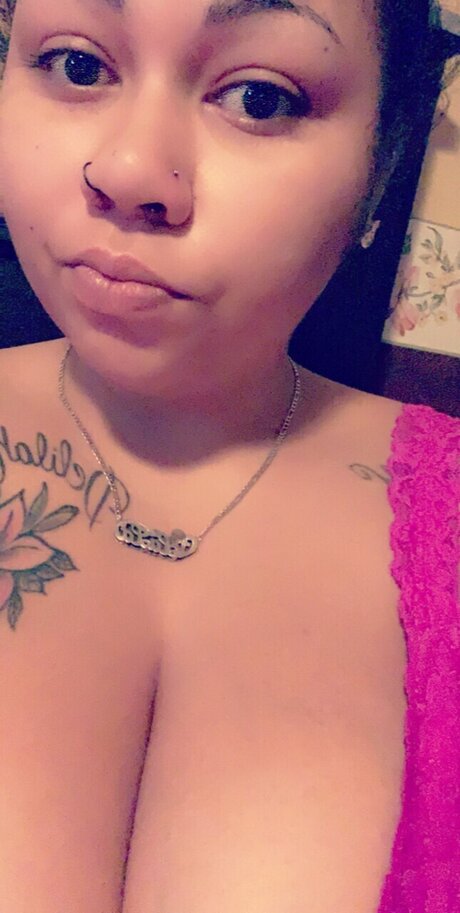 Dionna Berry star perfect photo