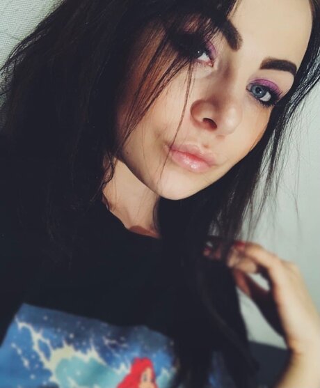 Victoria Wish_ model pretty archive