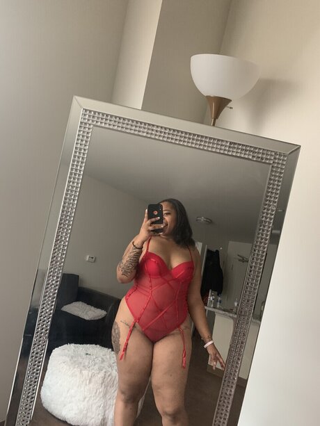 cuminme exclusive star pic