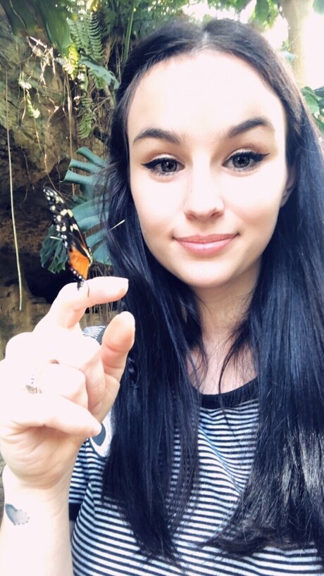 Bebevivika perfect model picture