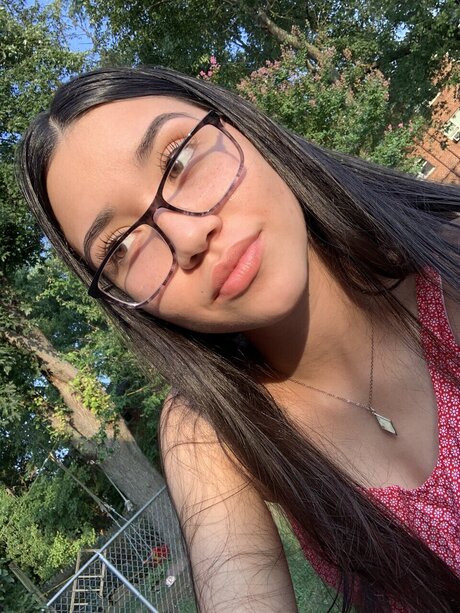 Dazequasar free actress pic