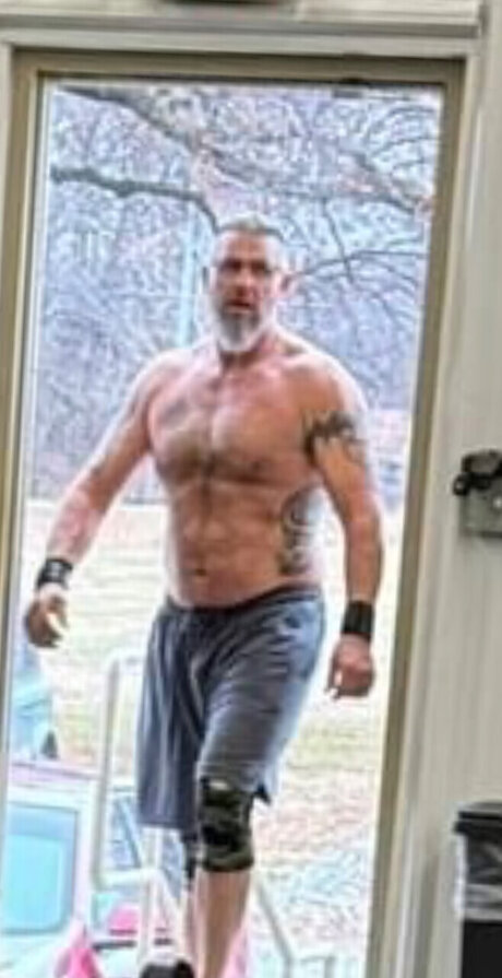 Bigdaddy model top gallery