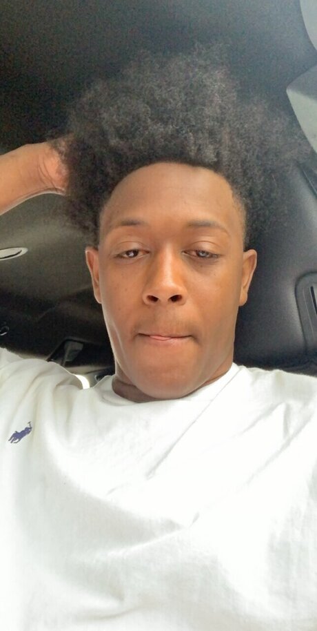 Domesticatedslu_ star adult image